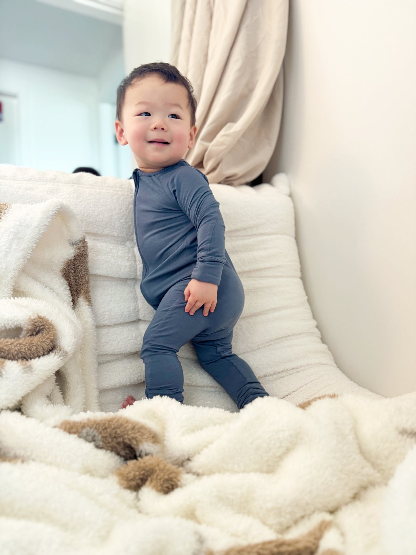 Bamboo Onesie “Kelani”